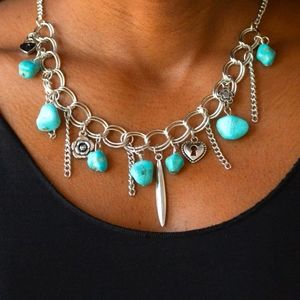 Beautiful necklace set